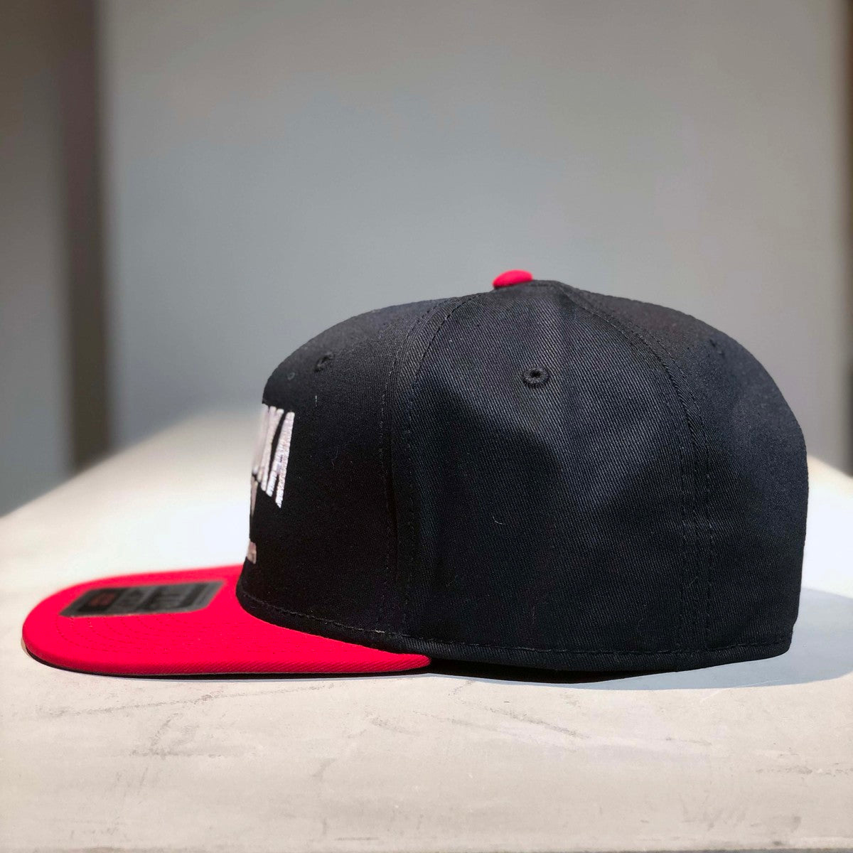 FUKUOKACITYcap(OTTO)黒/赤