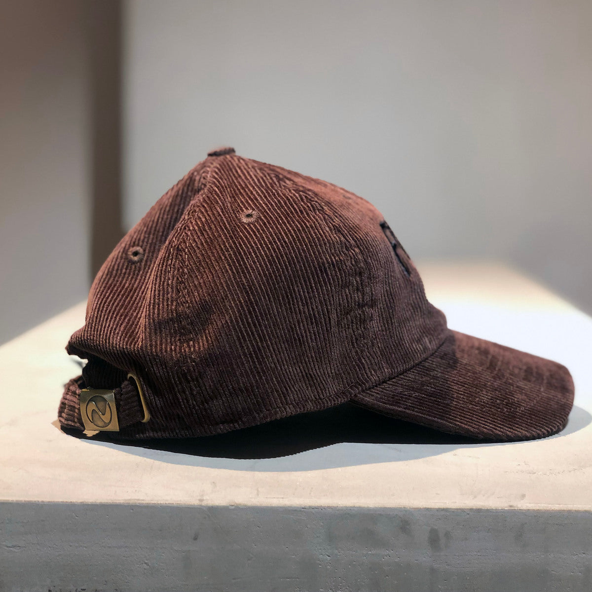 FUKUOKACITYcap（ニューハッタンコーデュロイ）ダークブラウン